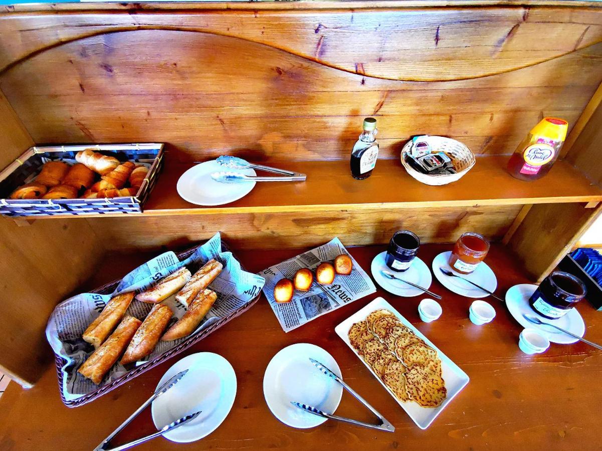 Hotel Les Bruyeres Alpe d'Huez Eksteriør billede