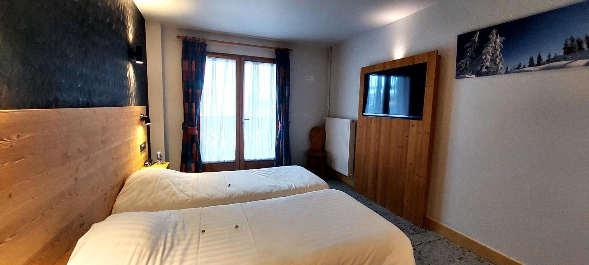Hotel Les Bruyeres Alpe d'Huez Eksteriør billede